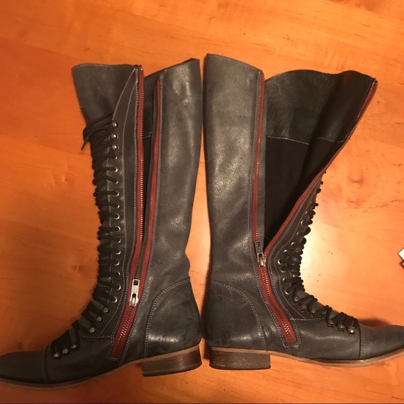 Steve Madden “Perrin” tall lace up boots - Picture 5 of 7